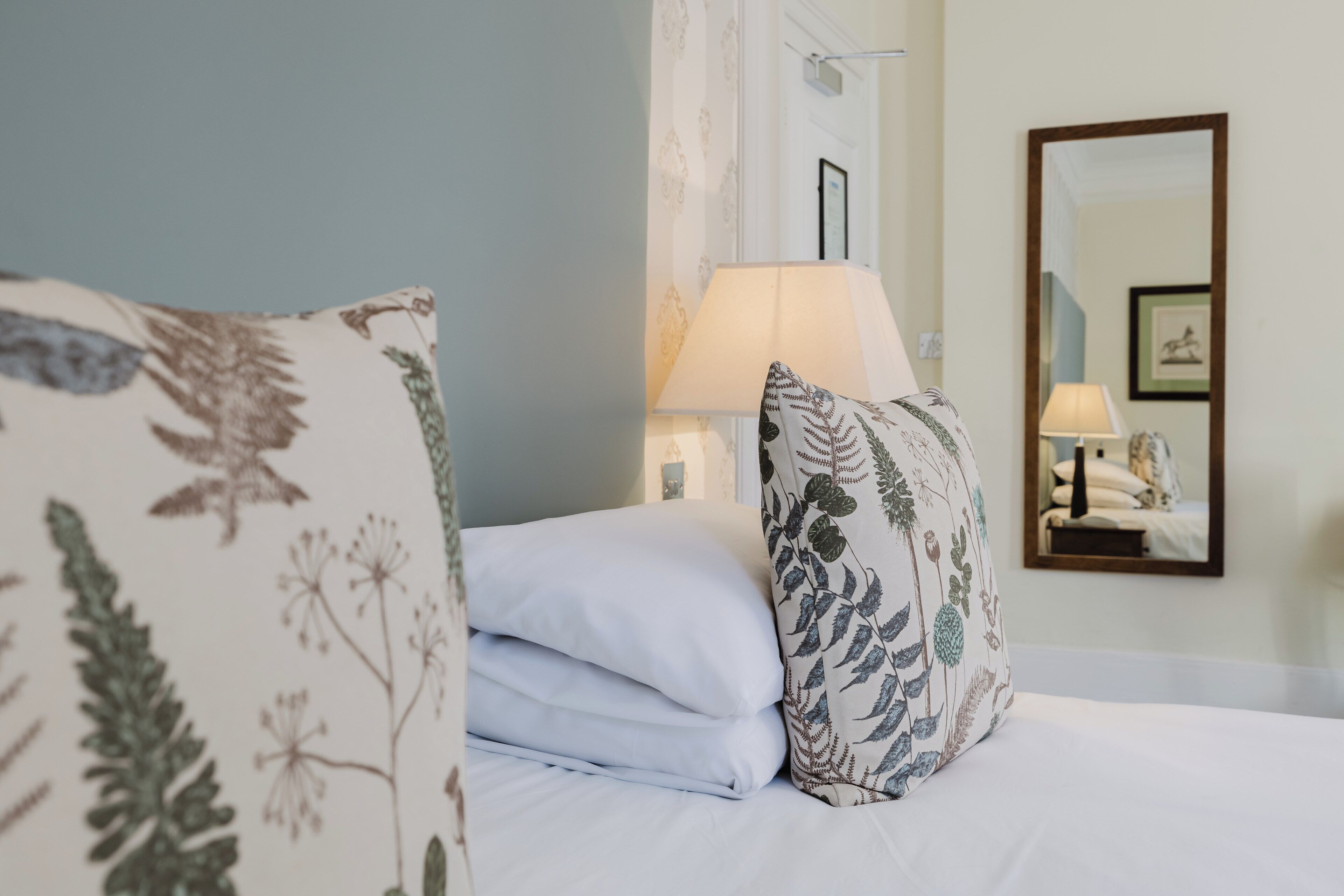 1 bedroom, premium bedding, in-room safe, desk