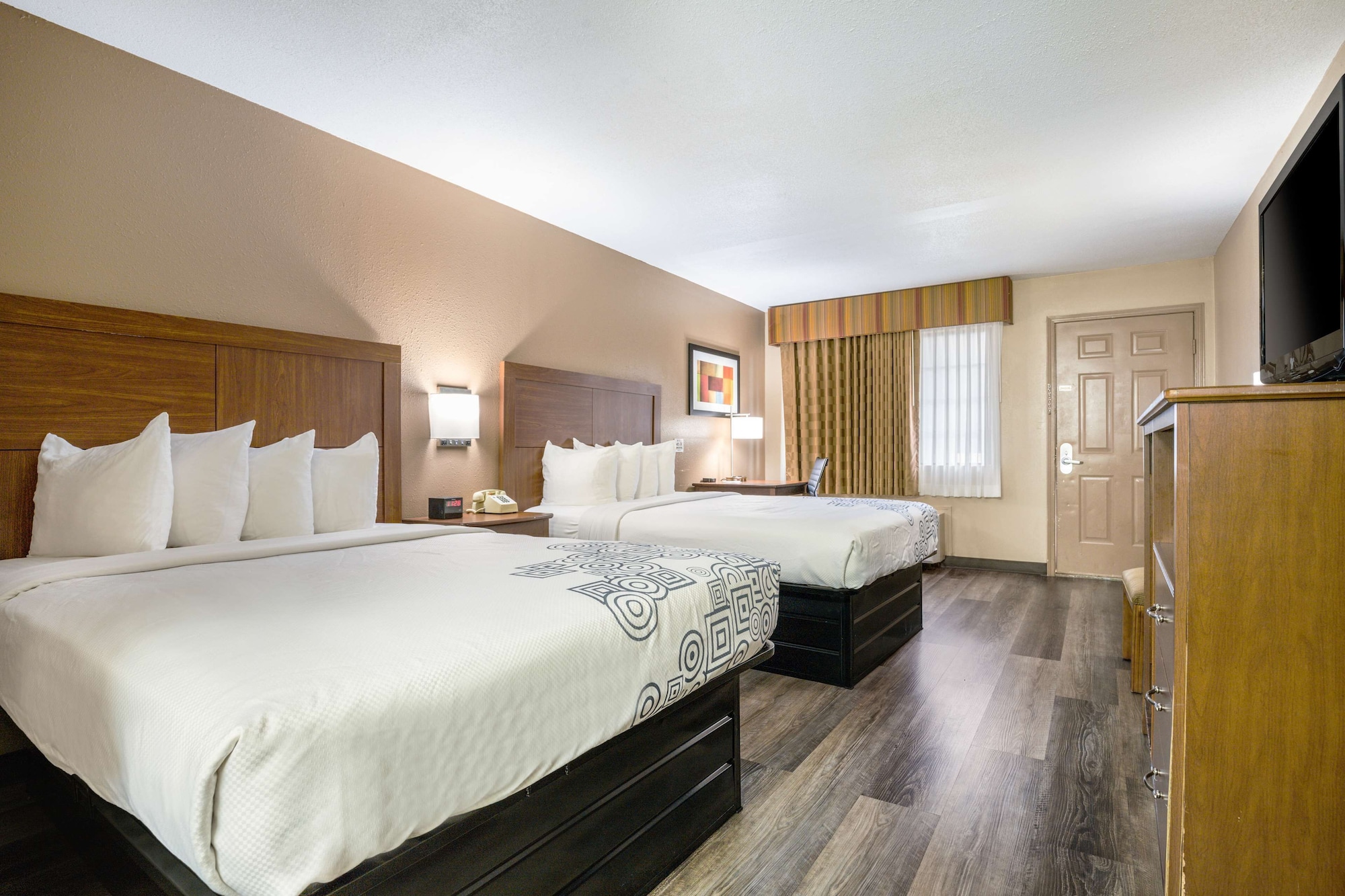 2 Star Hotels