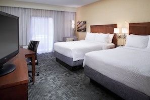 Desk, laptop workspace, blackout drapes, iron/ironing board - Courtyard by Marriott Detroit Dearborn (Dearborn)