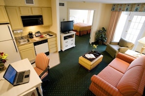 Suite, Multiple Beds, Accessible, Non Smoking (Two-Bedroom, Mobility) | Living area | 36-inch flat-screen TV with cable channels, TV, fireplace - Hawthorn Suites by Wyndham Jacksonville (Jacksonville)