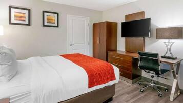 In-room safe, desk, iron/ironing board, free WiFi