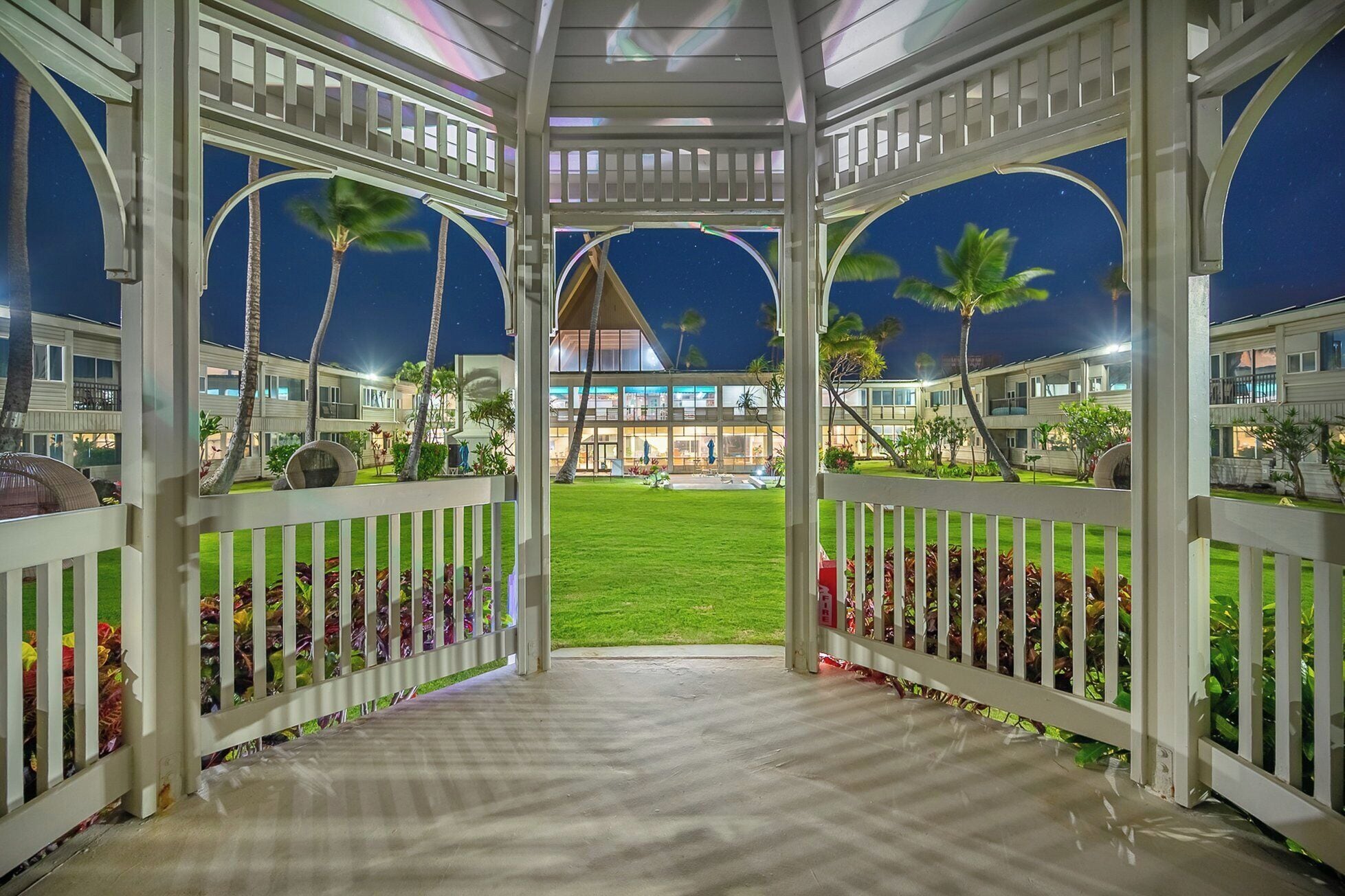 المنشأة من الخارج