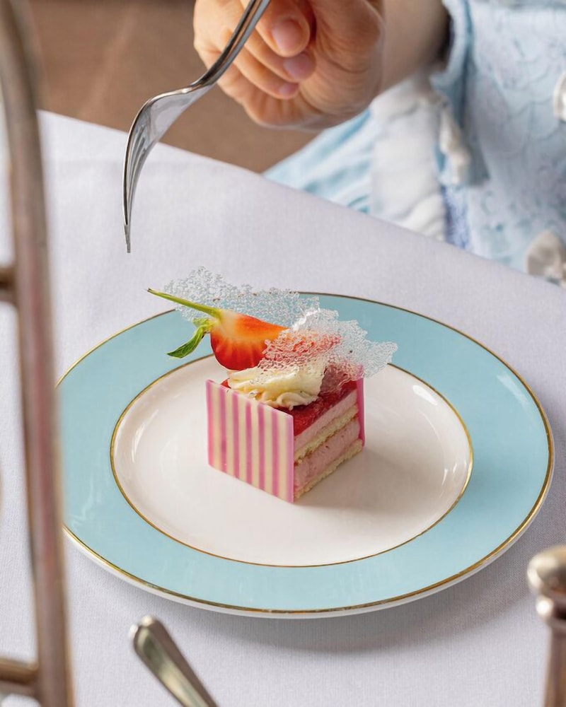 The Kensington Hotel by null