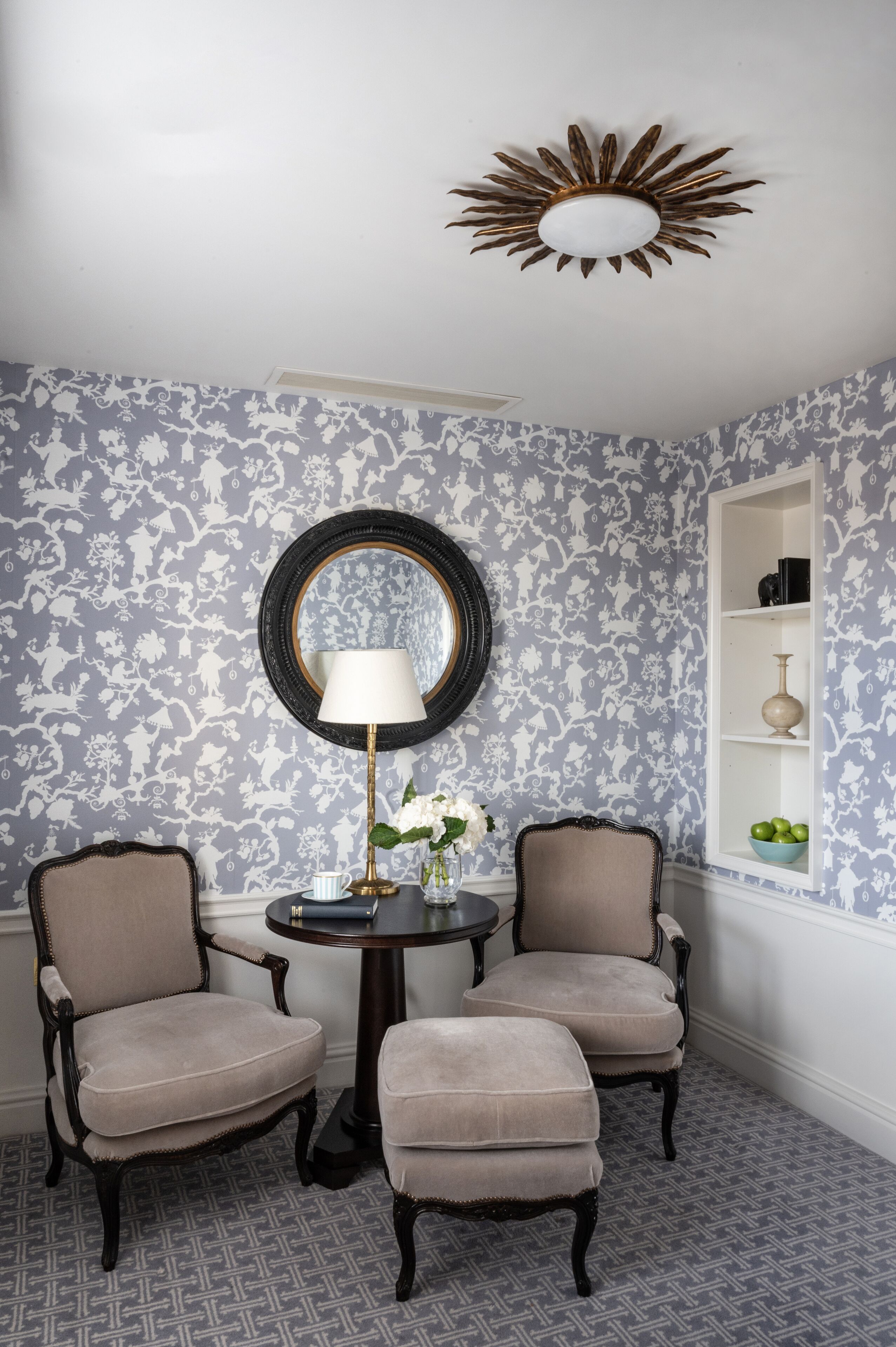 egyptian cotton sheets, premium bedding, down duvets, pillow-top beds