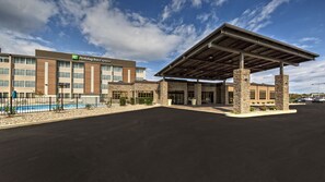 Exterior - Holiday Inn Express Louisville Airport Expo Center by IHG (Louisville)