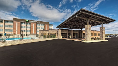 Holiday Inn Express Louisville Airport Expo Center by IHG