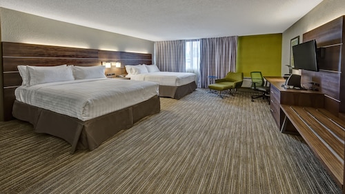 Holiday Inn Express Louisville Airport Expo Center by IHG