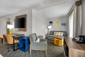 Suite, Multiple Beds, Non Smoking (Efficiency, Upgrade) | In-room safe, iron/ironing board, free WiFi, bed sheets - Comfort Inn Kingsport Southeast (Kingsport)