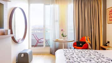 Privilege, Deluxe Room, 1 Double Bed, Terrace | View from room