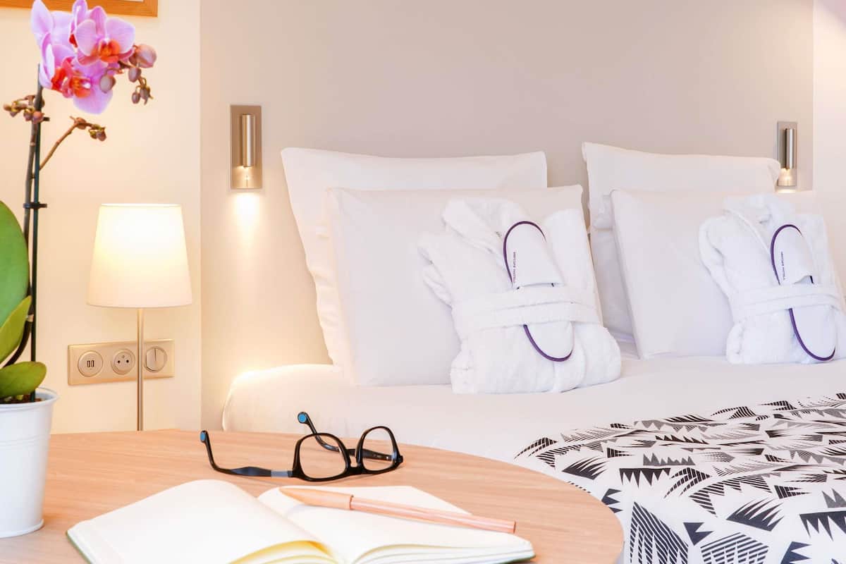 Privilege, Chambre, 1 lit double | Literie de qualité supérieure, couette en duvet d'oie, surmatelas
