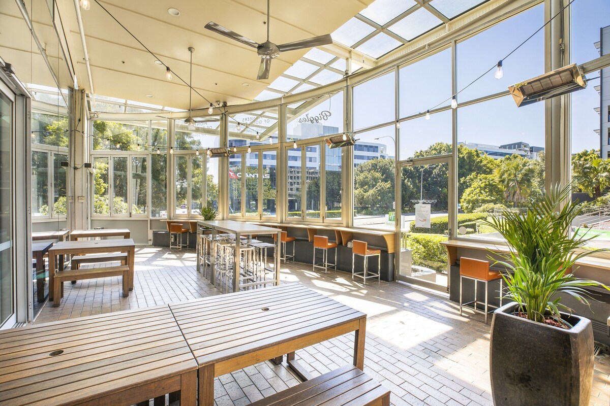 Crowne Plaza Sydney Airport by IHG