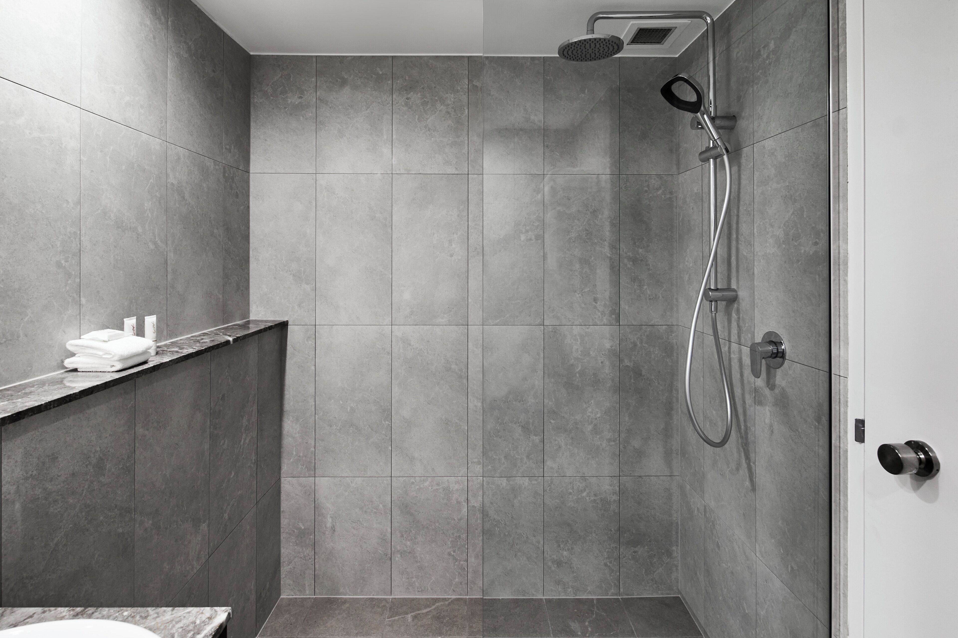 Photo - Crowne Plaza Sydney Airport by IHG