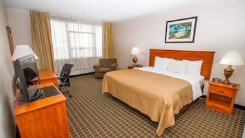 Premium bedding, in-room safe, laptop workspace, soundproofing