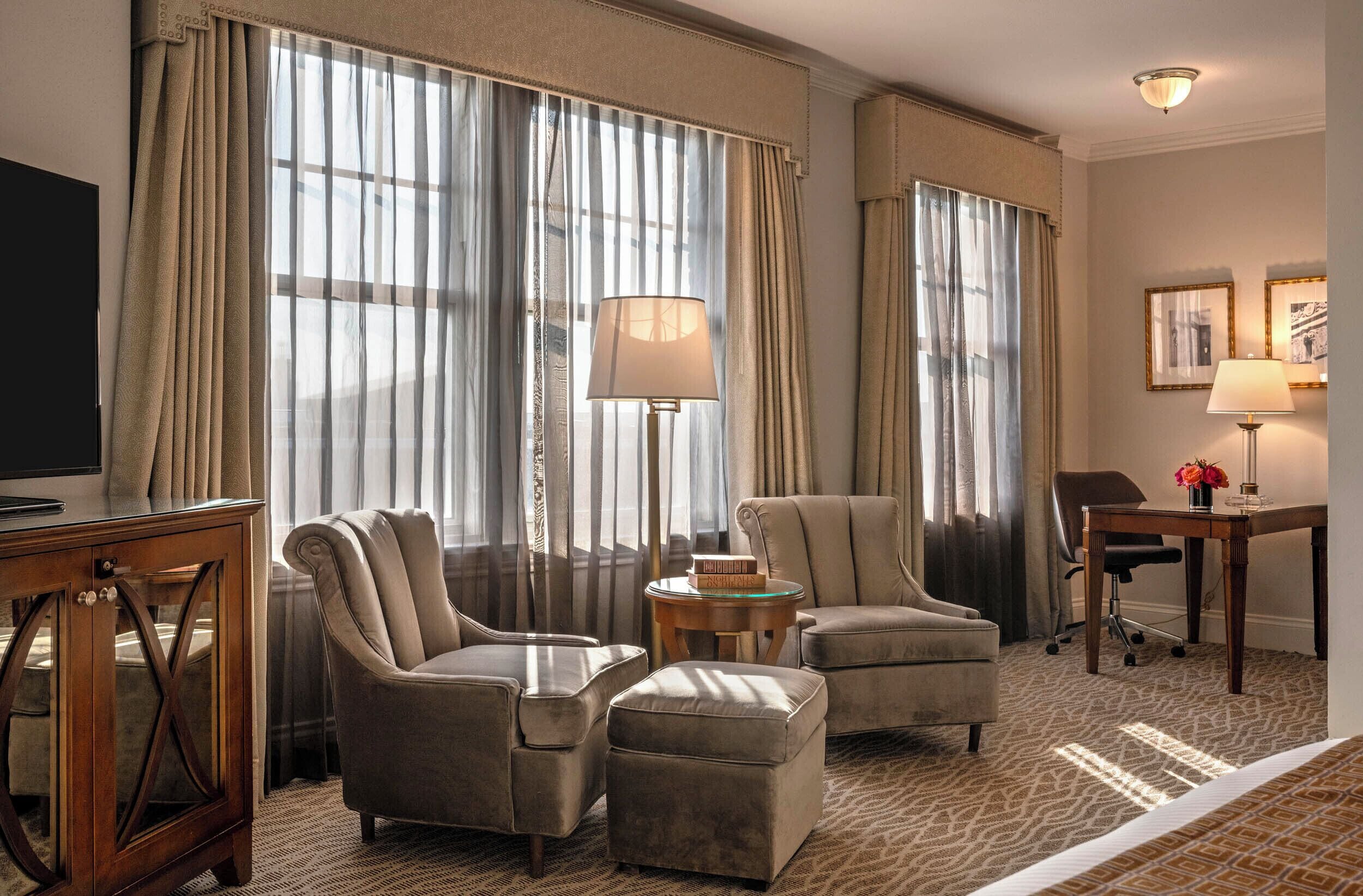 Deluxe Room, 1 King Bed | Living area | LCD TV