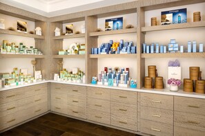 Couples treatment room(s), steam room, body treatments, aromatherapy