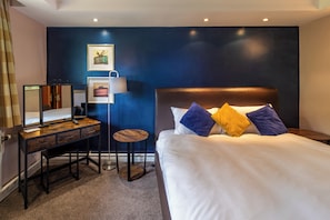 Executive-Doppelzimmer | Schreibtisch, Bügeleisen/Bügelbrett, kostenloses WLAN, Bettwäsche