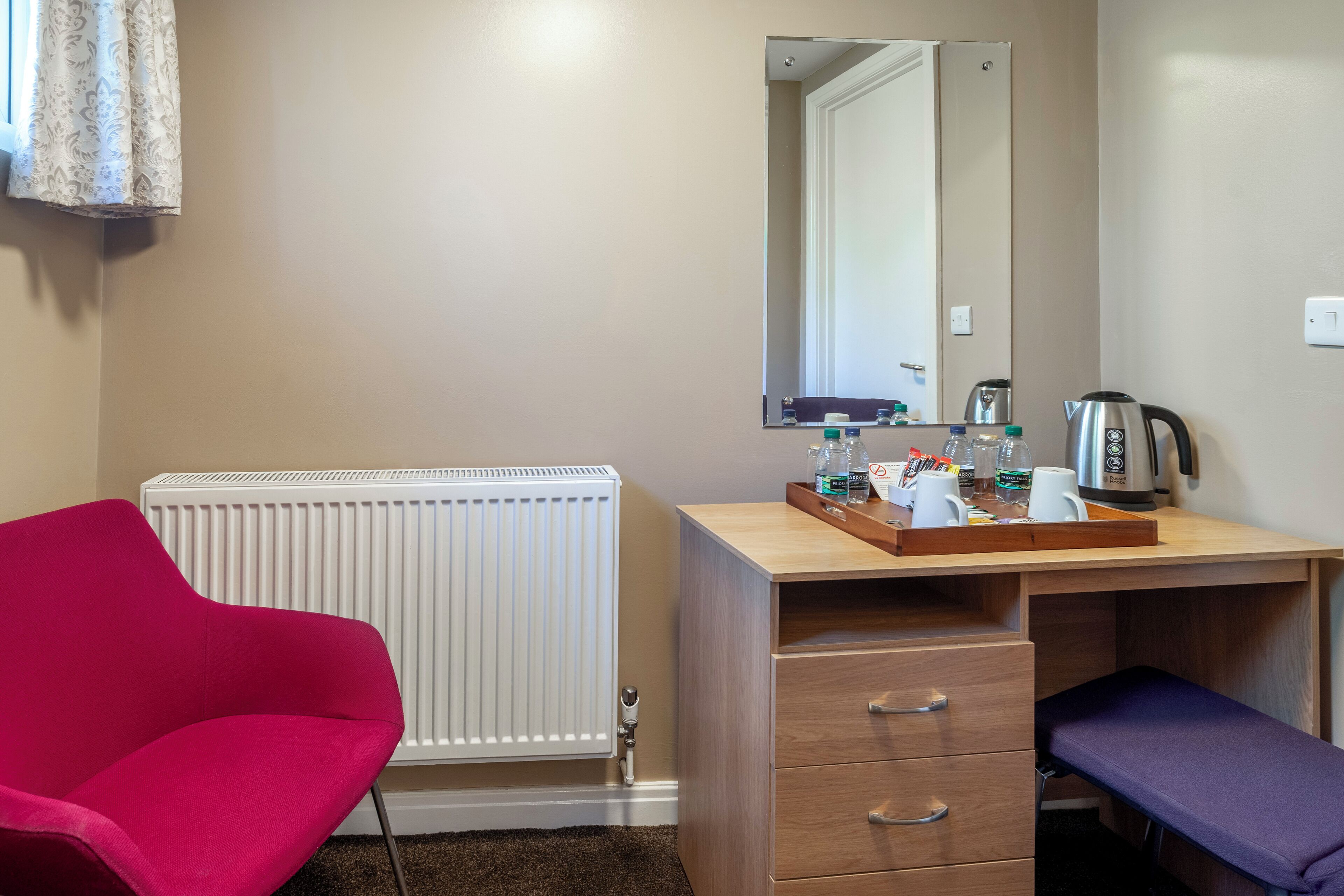 executive twin room | 1 bedroom, desk, iron/ironing board, free wifi