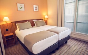 Twin Room | Premium bedding, in-room safe, desk, soundproofing