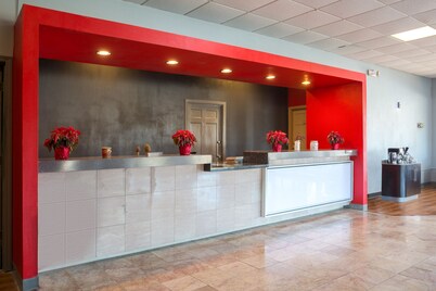 OYO Hotel Sweetwater TN West