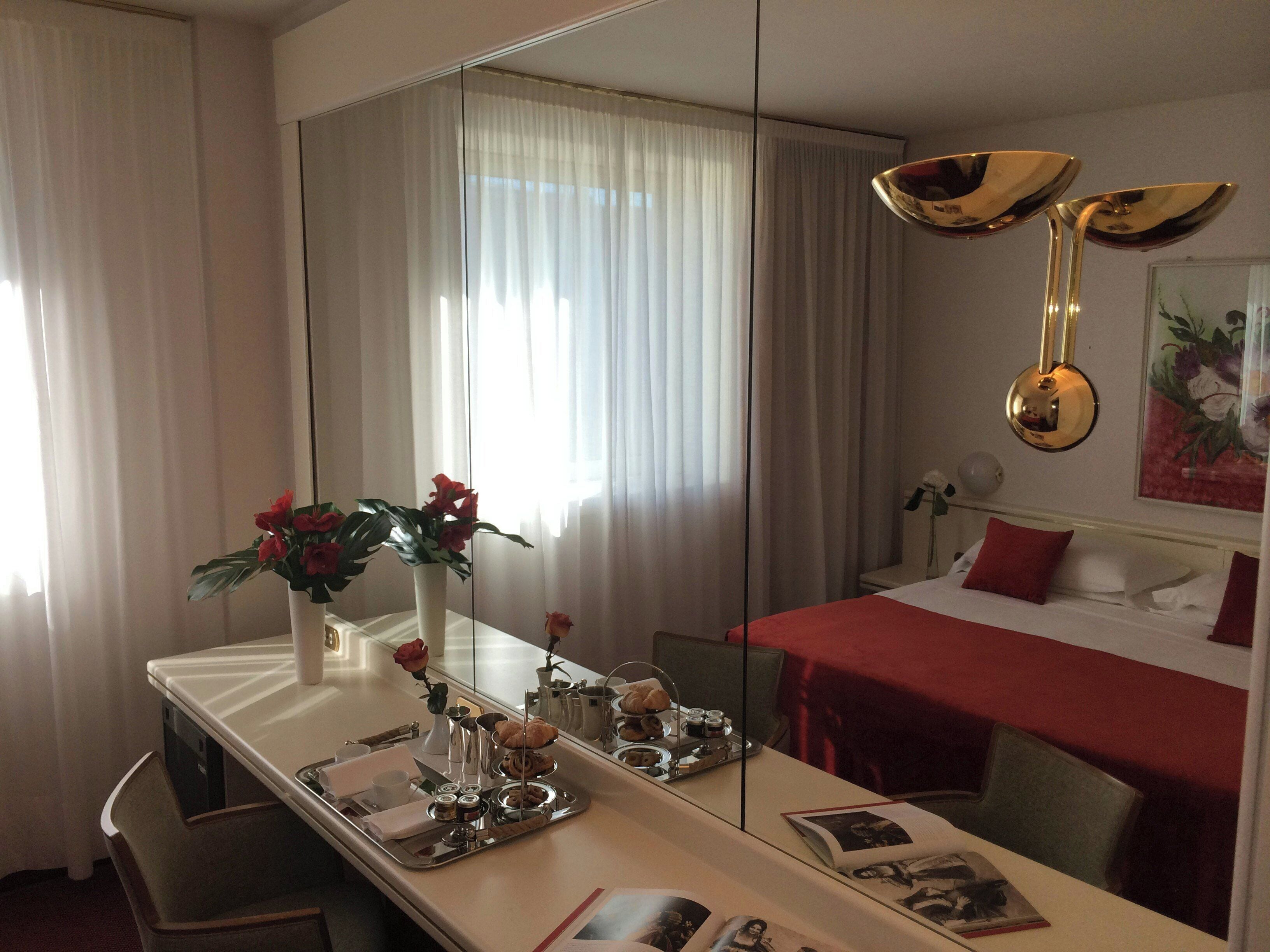 superior double or twin room | premium bedding, minibar, in-room safe, desk