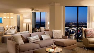 Presidential Suite, 1 Bedroom | Living area