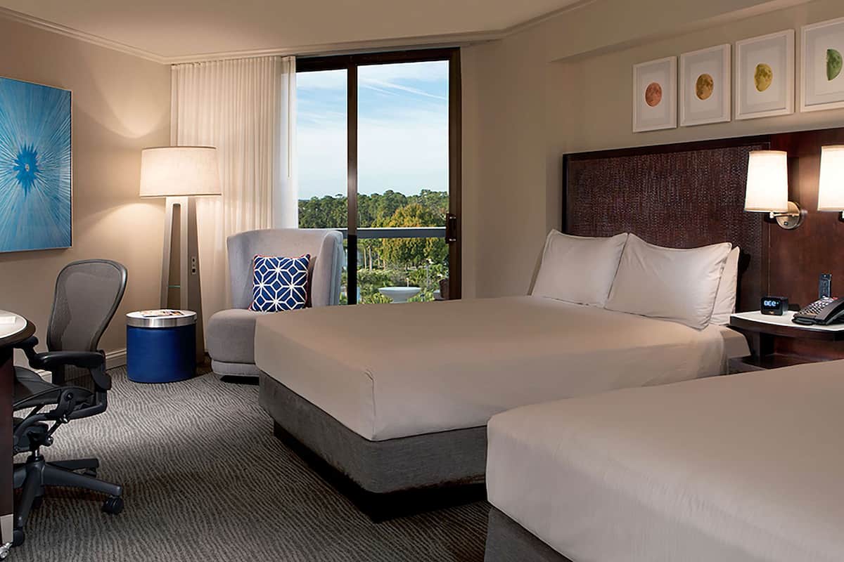 Egyptian cotton sheets, premium bedding, pillowtop beds, in-room safe