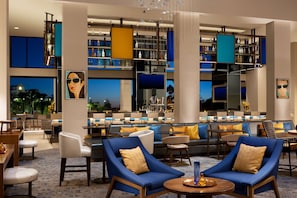 Lobby - Hilton Orlando Buena Vista Palace - Disney Springs® Area (Lake Buena Vista)