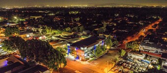 Rodeway Inn & Suites Pasadena