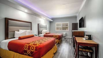 Habitación estándar, 2 camas Queen size, para no fumadores | Ropa de cama de alta calidad, edredón y camas con efecto memoria