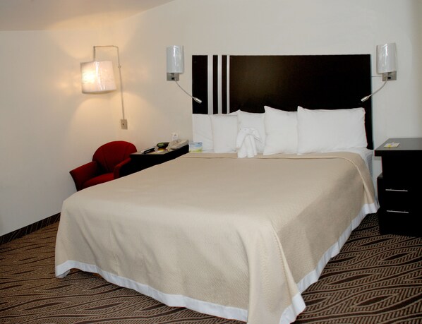 Standard Room, 1 King Bed