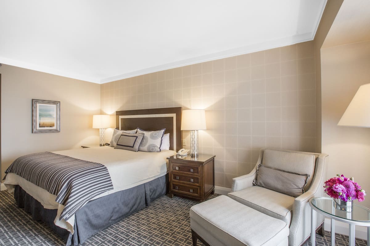 Premium bedding, pillowtop beds, in-room safe, desk