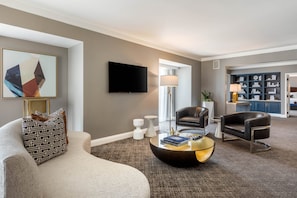Premium bedding, pillow-top beds, in-room safe, desk