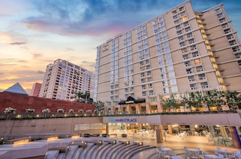 Hotel Exterior at Omni Los Angeles Hotel at California Plaza
