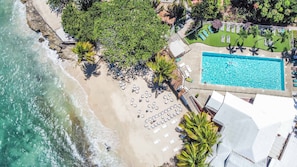 Private pool