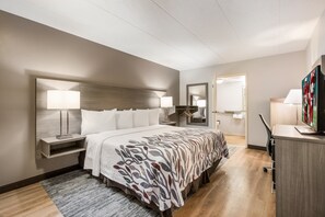 Desk, blackout curtains, free cots/infant beds, free WiFi - Red Roof Inn Lansing West - MSU (Lansing)