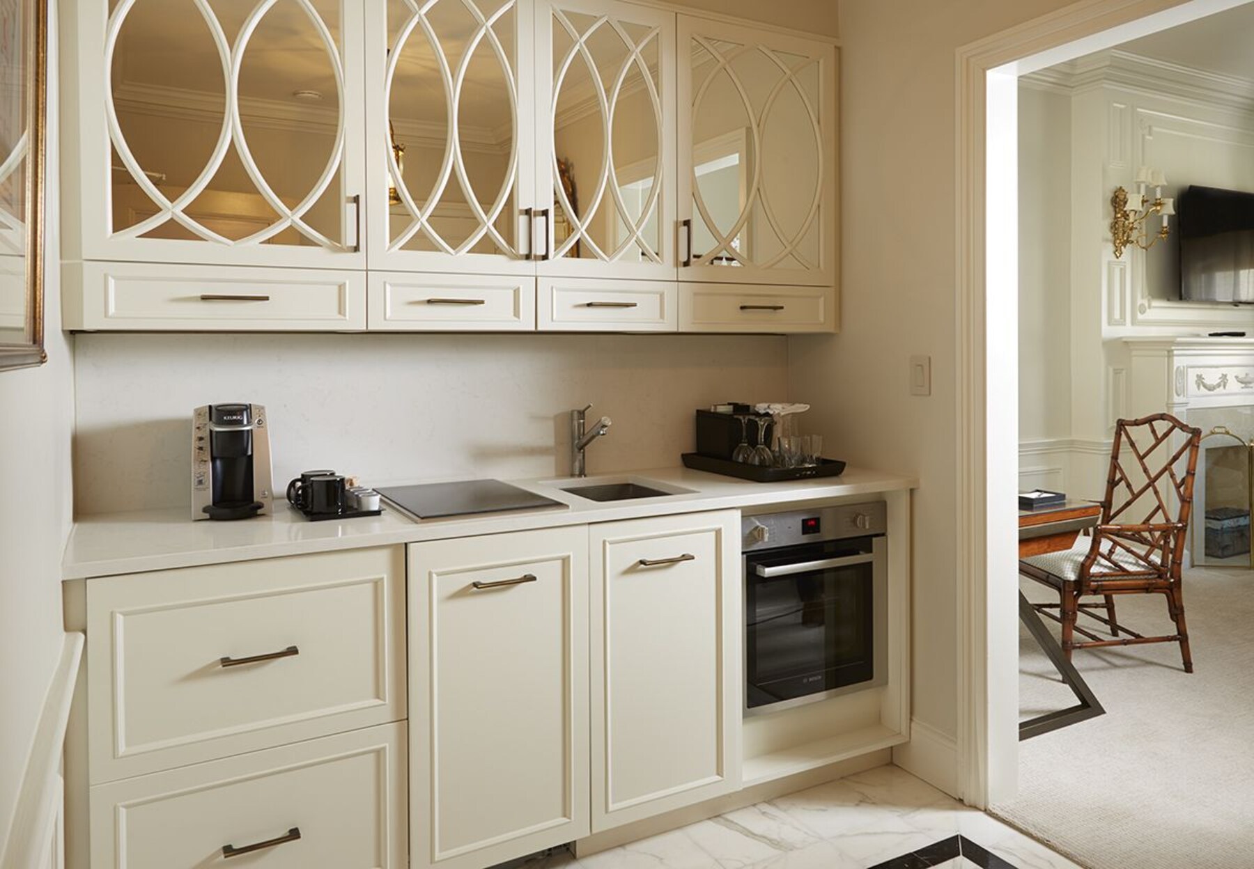 Suite, City View | Private kitchenette | Coffee/tea maker, fridge