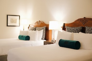 Premium bedding, minibar, desk, blackout curtains