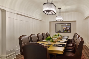 Meeting space at The Oxford Hotel
