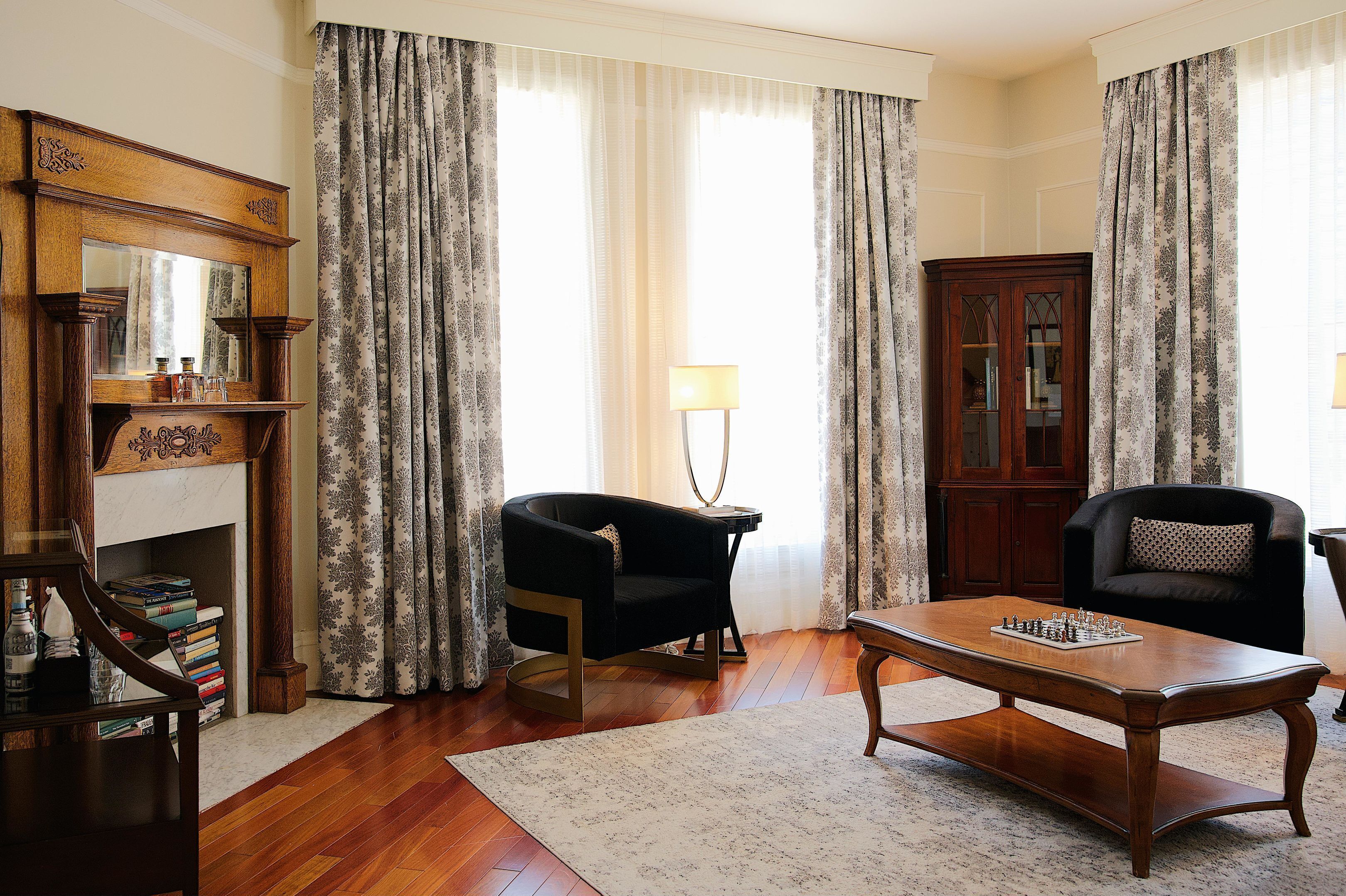Photo - The Oxford Hotel
