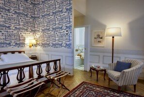 Superior Double or Twin Room, Sea View, Sea Facing | 2 bedrooms, premium bedding, down comforters, minibar