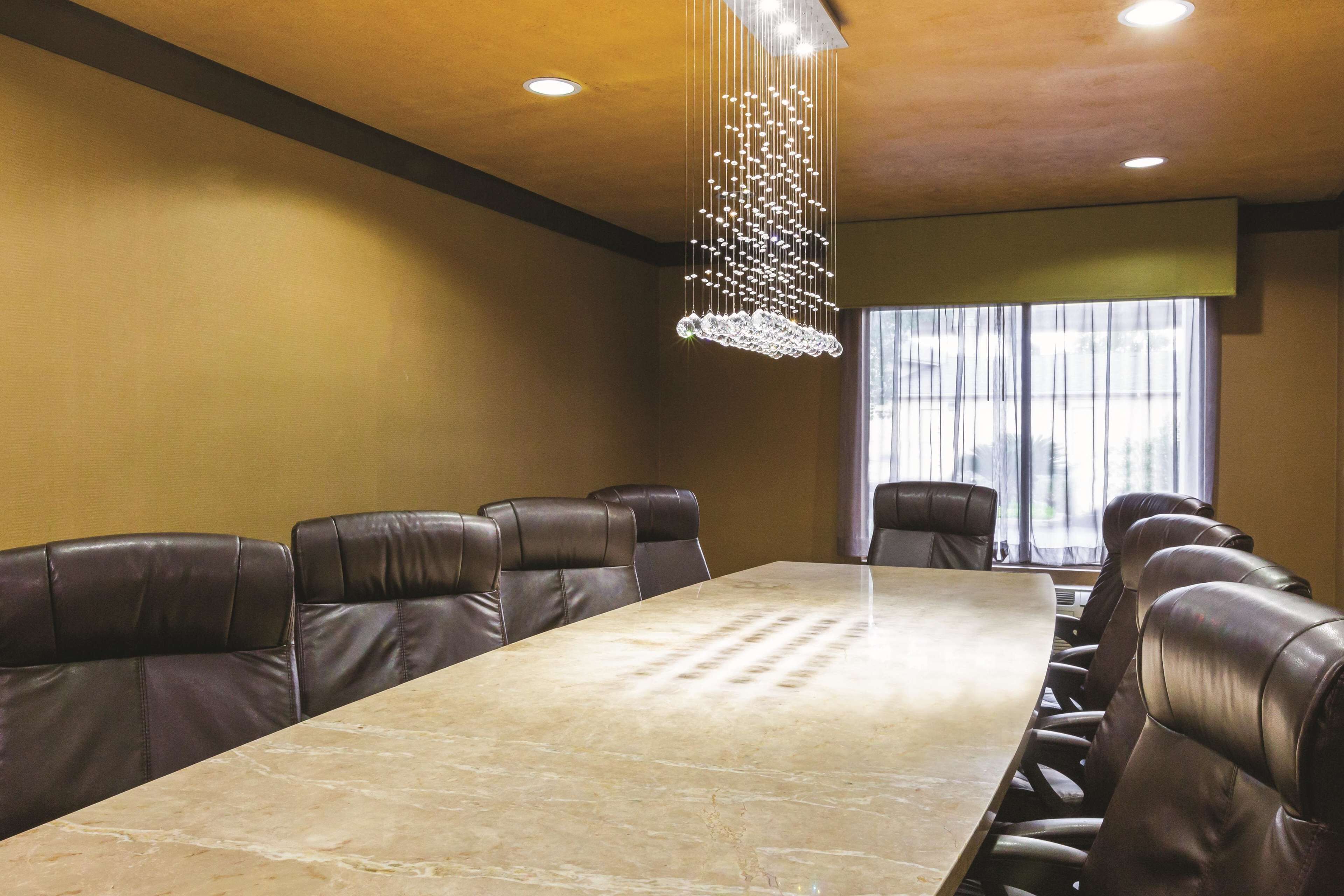 Photo - La Quinta Inn by Wyndham Austin North