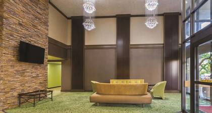 La Quinta Inn by Wyndham Austin North