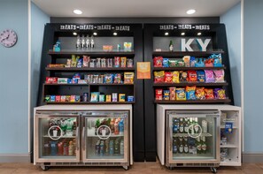 Snack bar - Hampton Inn Owensboro South (Owensboro)