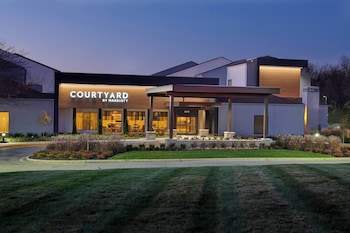 Courtyard by Marriott Indianapolis Castleton