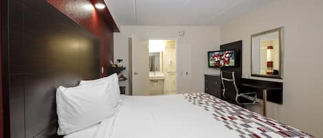 Bureau, espace de travail pour ordinateur portable, rideaux occultants