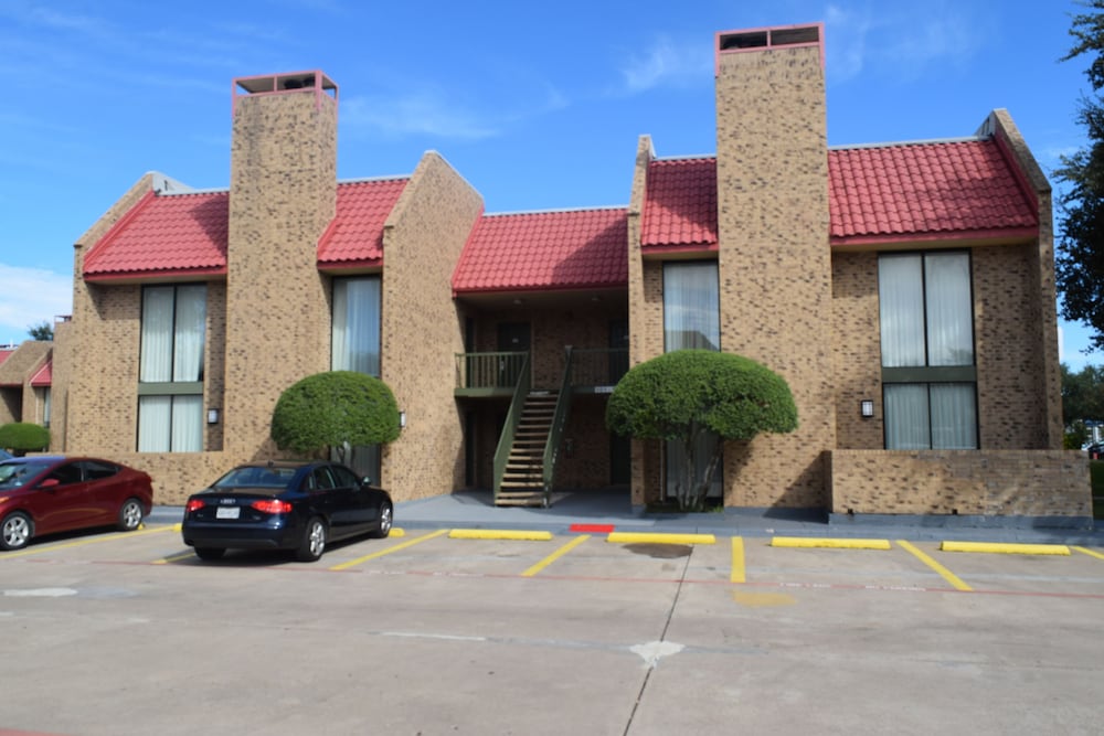 Hawthorn Extended Stay by Wyndham Richardson image