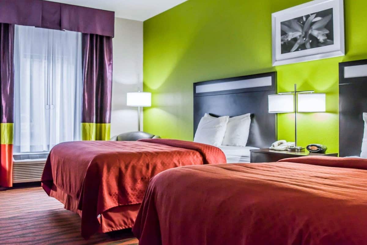 Desk, blackout drapes, iron/ironing board, free WiFi
