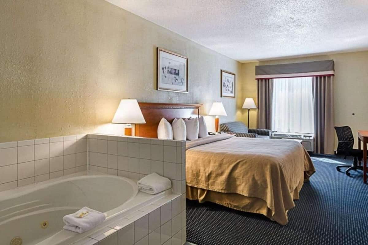 Soundproofing, iron/ironing board, free cots/infant beds, free WiFi