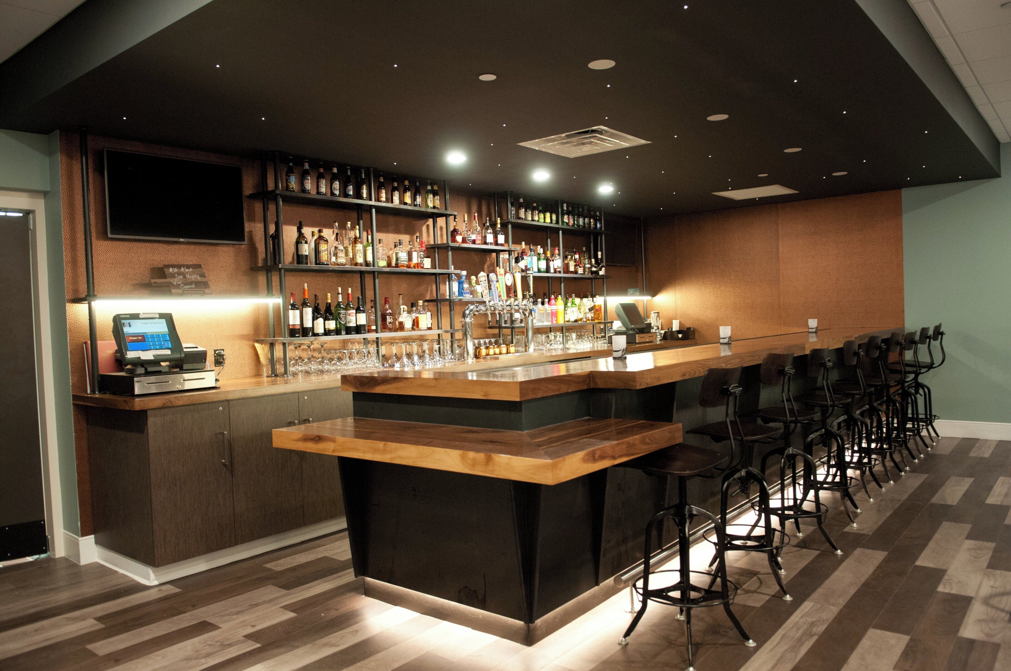 Photo - Crowne Plaza Suites Pittsburgh South by IHG