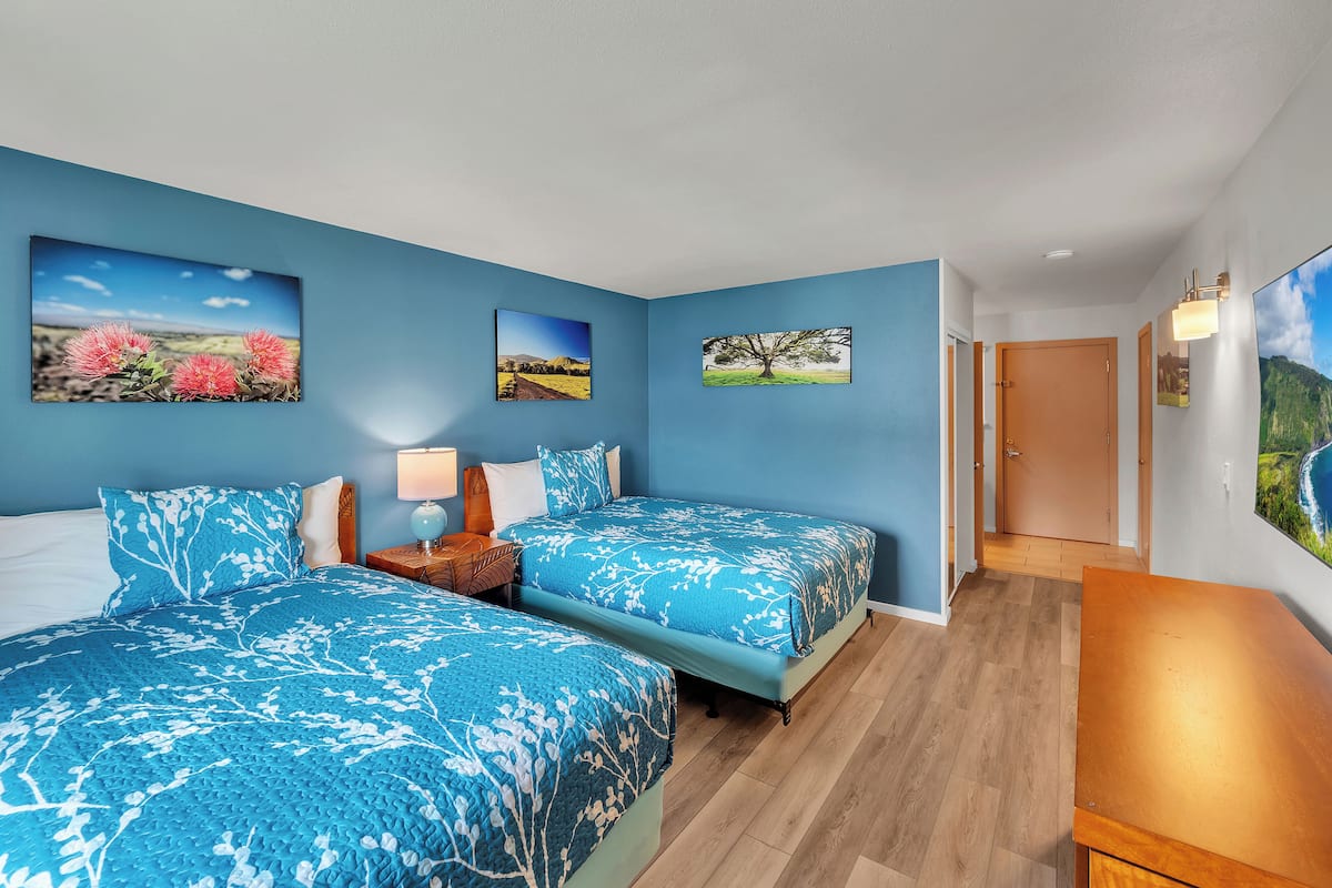 Standard Room | Desk, WiFi (free), bed sheets